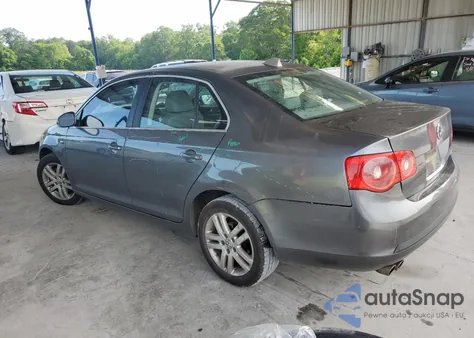 2007 Volkswagen Jetta Wolfsburg from USA, damaged, VIN 3VWEF71K27M066132